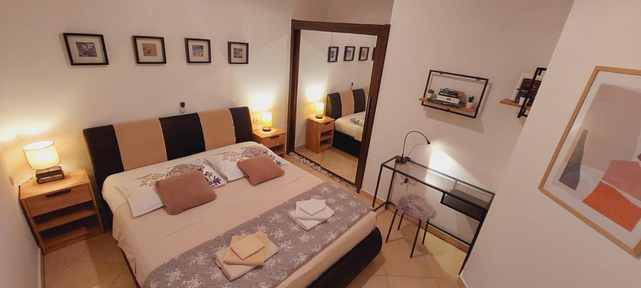 Apartments Viva Korčula Esterno foto